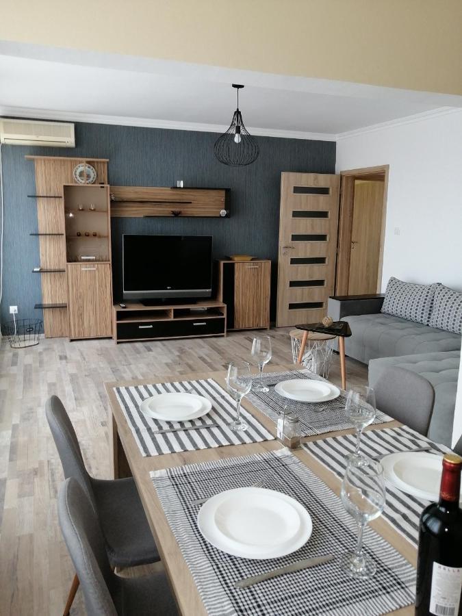 Yanakiev'S Central Apartment بورغاس المظهر الخارجي الصورة