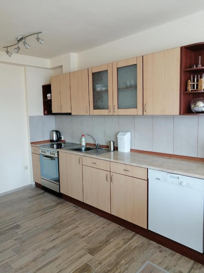 Yanakiev'S Central Apartment بورغاس المظهر الخارجي الصورة