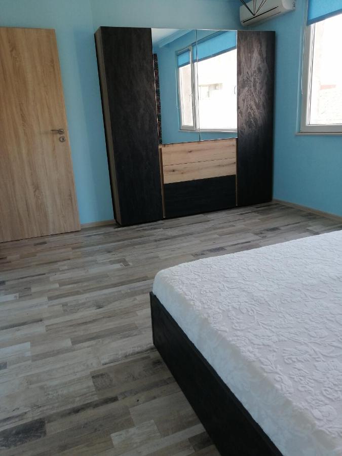 Yanakiev'S Central Apartment بورغاس المظهر الخارجي الصورة
